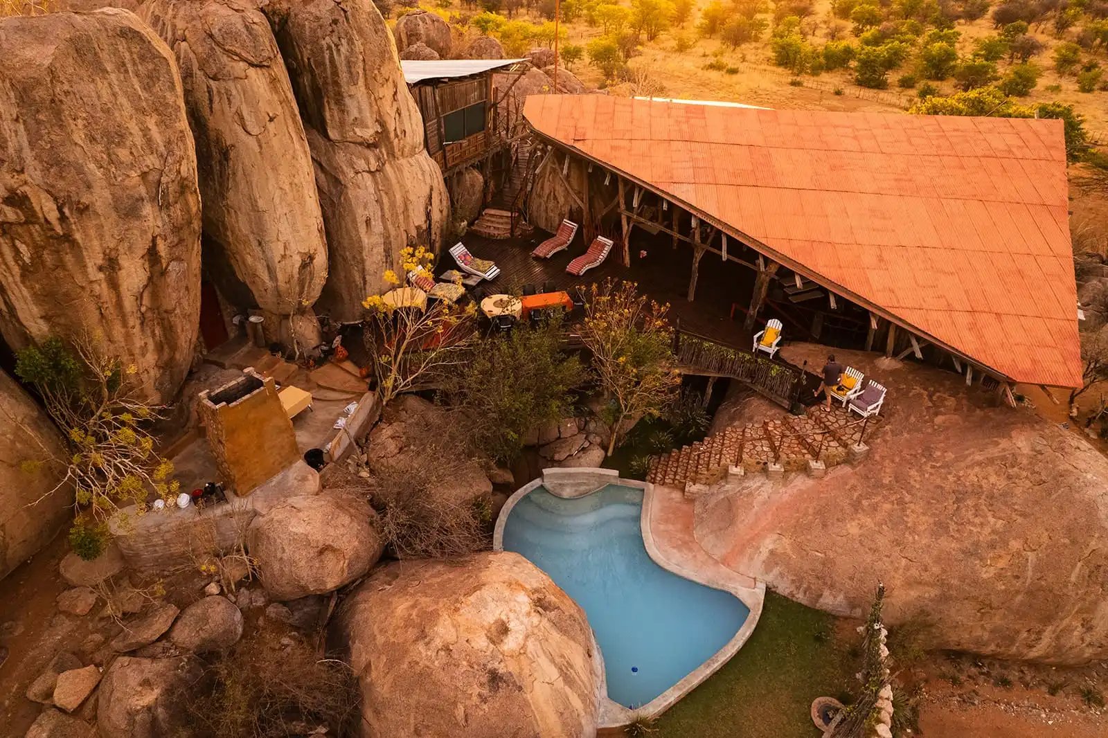Onjowewe Treehouse — image 2