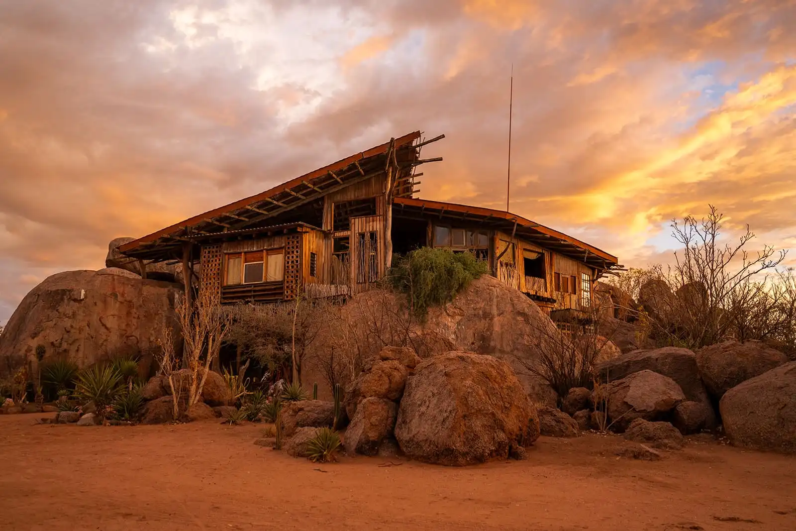 Onjowewe Treehouse — image 5